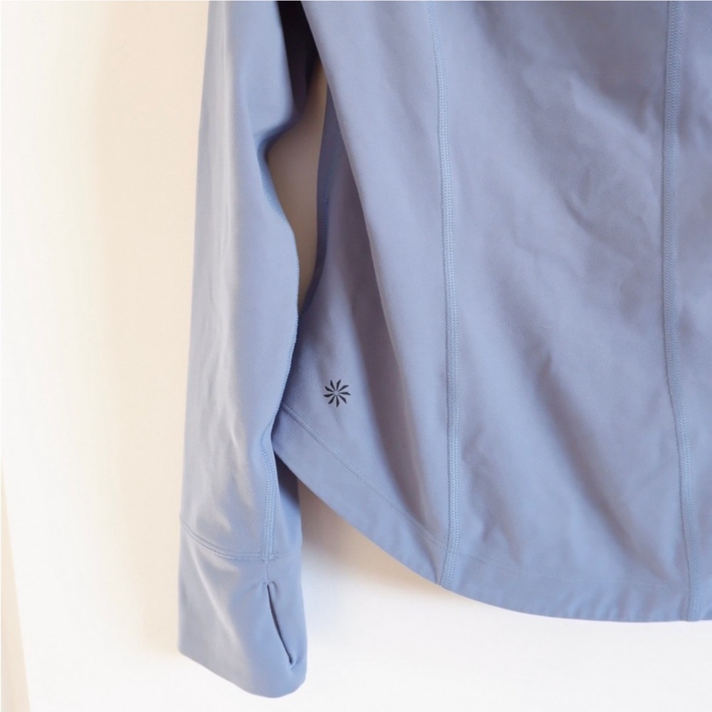 Athleta EUC Woman’s Salutation Cottage Blue Jacket Size Large - Picture 8 of 15